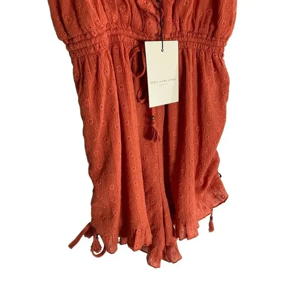 NWT Spell & the Gypsy Collective Copper Daisy Chain Romper-sz XS